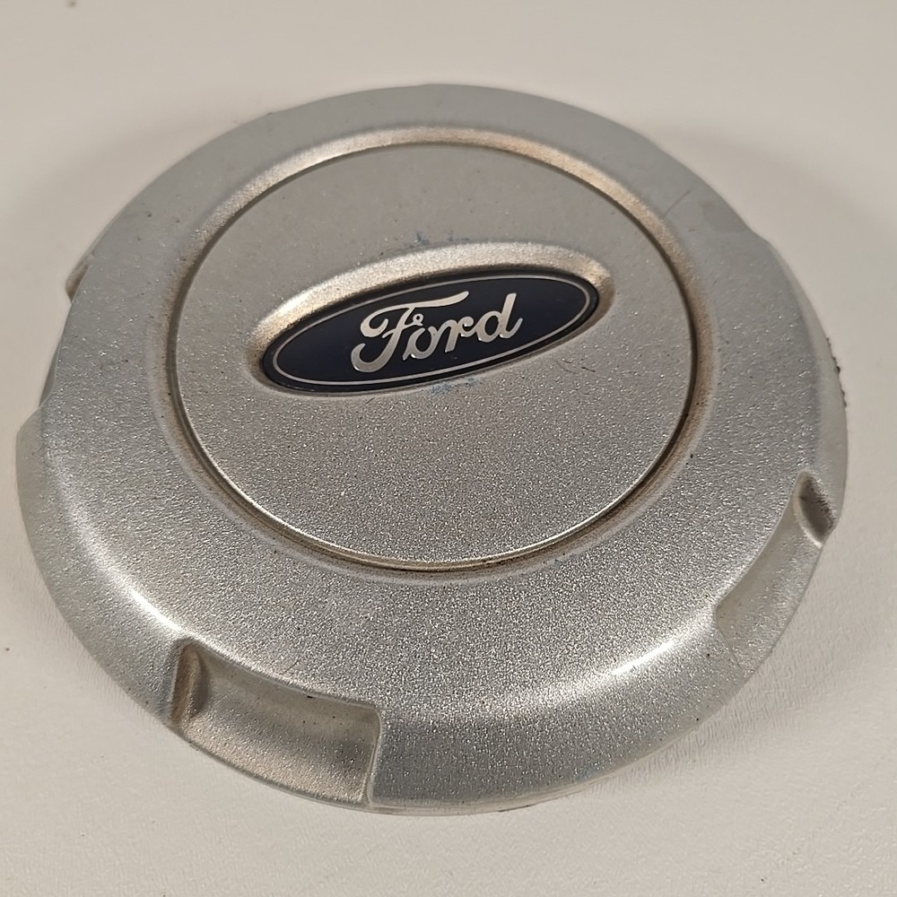 Ford F150 4L34-1A096-AC‎ OEM Wheel Center Rim Cap Hub Cover 6 Lug SILVER 1 Piece